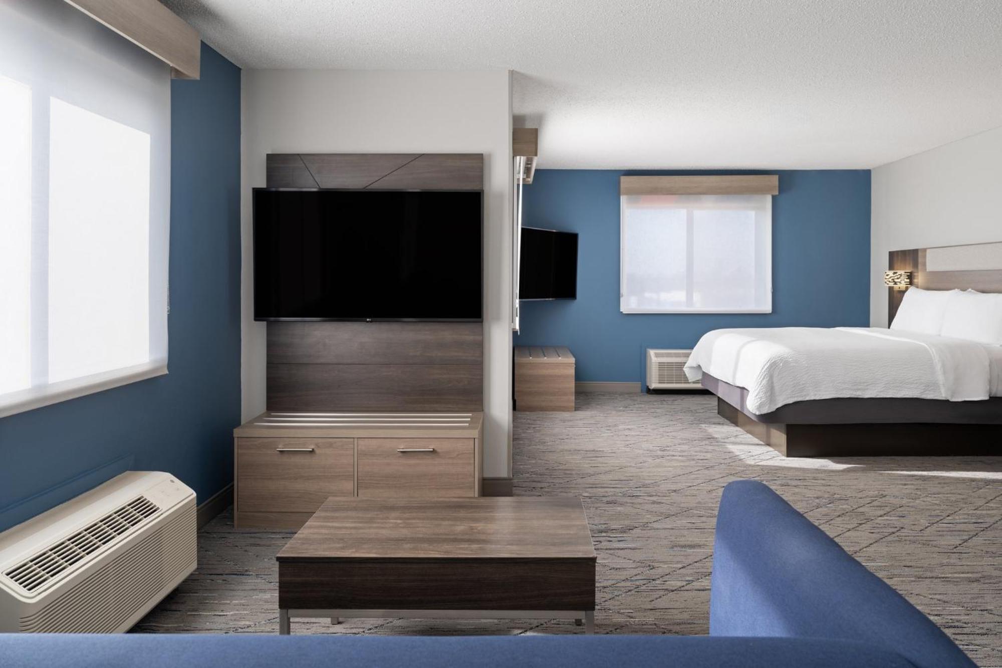 Holiday Inn Express & Suites Midwest City By Ihg Exterior foto