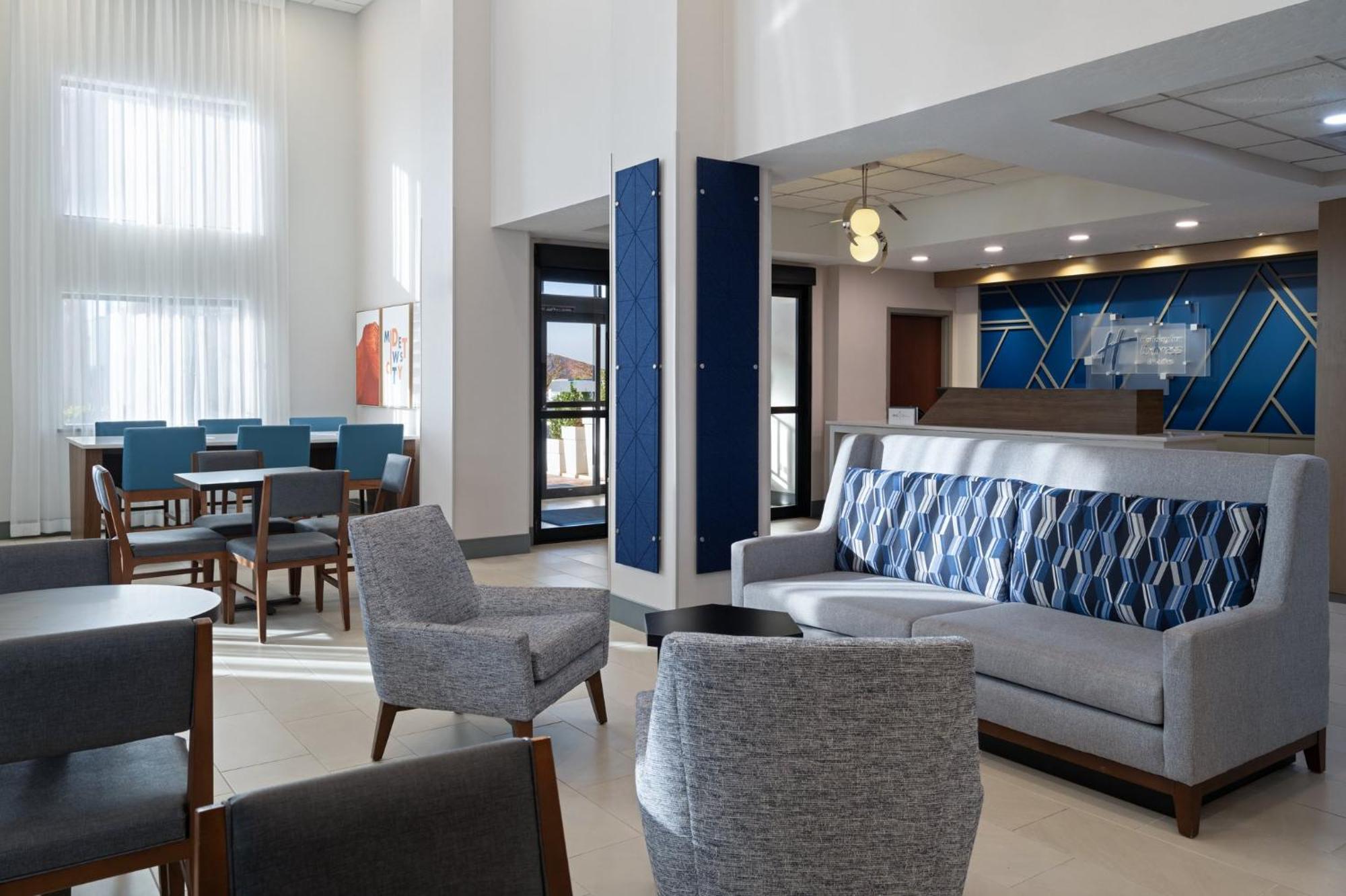 Holiday Inn Express & Suites Midwest City By Ihg Exterior foto